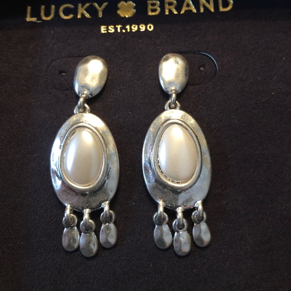 Lucky Brand Earrings - Picture 2 of 4